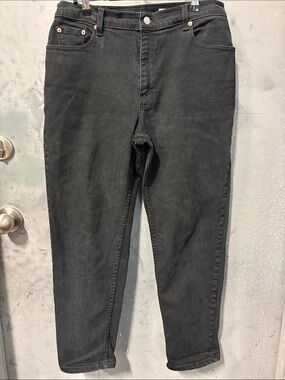 Vintage Levi’s 550 Women’s size 14 short Y2K 1999 Mom Jeans